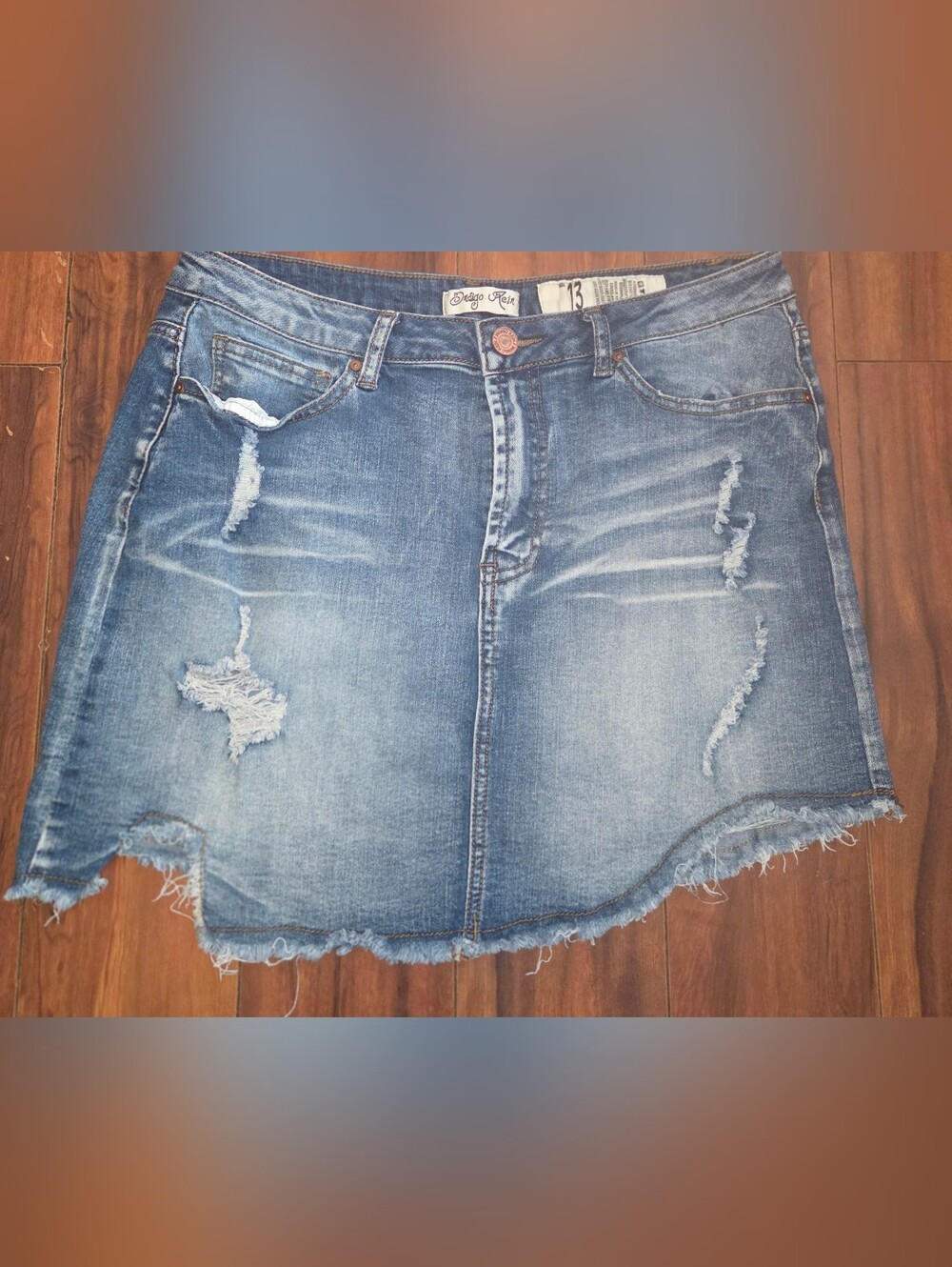 EUC Junior's Indigo Rein Distressed Denim Mini Skirt Size 13